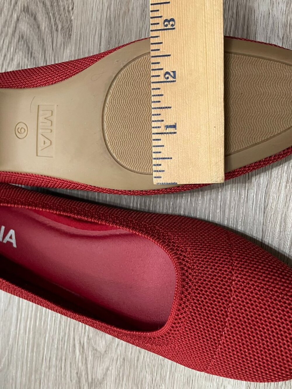 Knit Red Flats - Picture 10 of 11